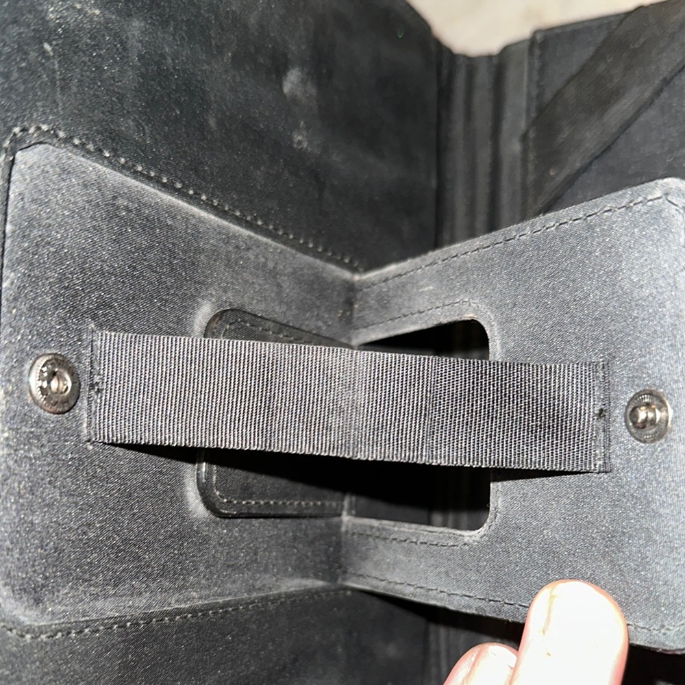 Chic Black Snakeskin Patterned Wallet Tablet Case… - image 5